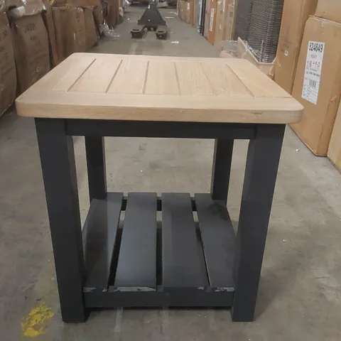 ETON METEOR SIDE TABLE