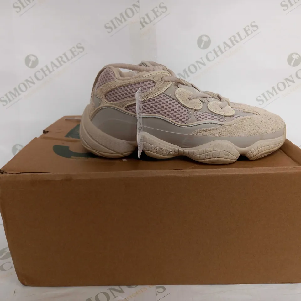 ADIDAS YEEZY 500 WOMENS - UK 4