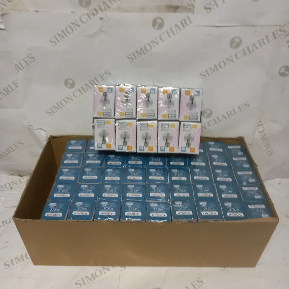 LOT TO CONTAIN 100 CROMPTON ROUND ES-E27 28W 240V CLEAR GLASS 2700K WARM WHITE LIGHT BULBS 
