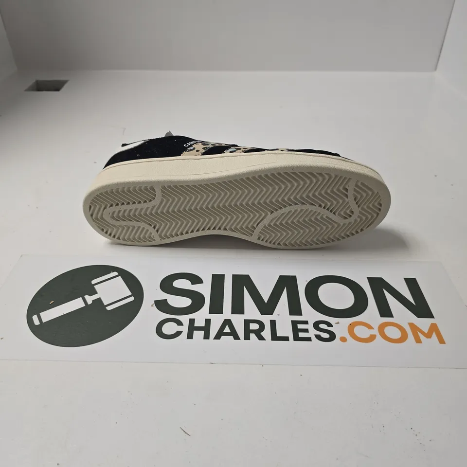 UNBOXED PAIR OF ADIDAS CAMPUS TRAINERS IN BLACK/ANIMAL PRINT - UK 6.5