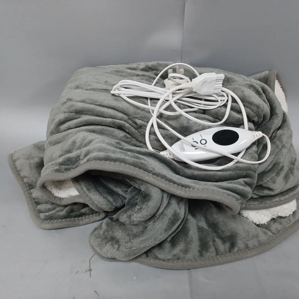 BOXED COZEE HOME OVERSIZED HEATED WRAP IN SILVER/GREY
