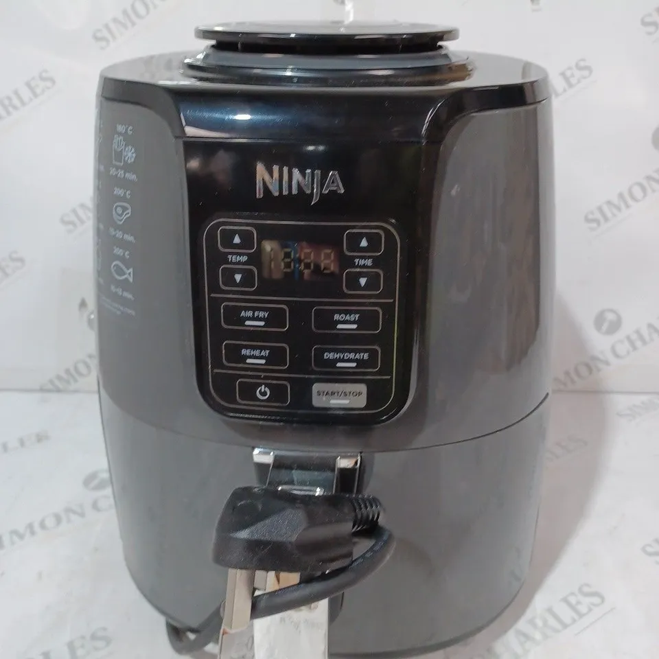 BOXED NINJA AIR FRYER 3.8L AF100UK