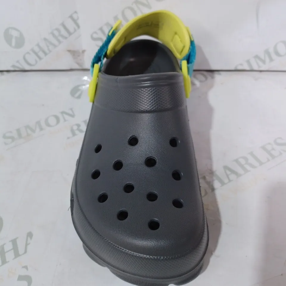 BOXED PAIR OF CROCS  CLASSIC ALL TERRAIN KIDS CLOGS IN SLATE GREY UK SIZE J3