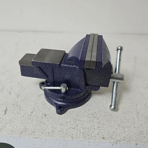 UNIVERSAL CAST IRON BENCH VISE 360 SWIVEL BASE