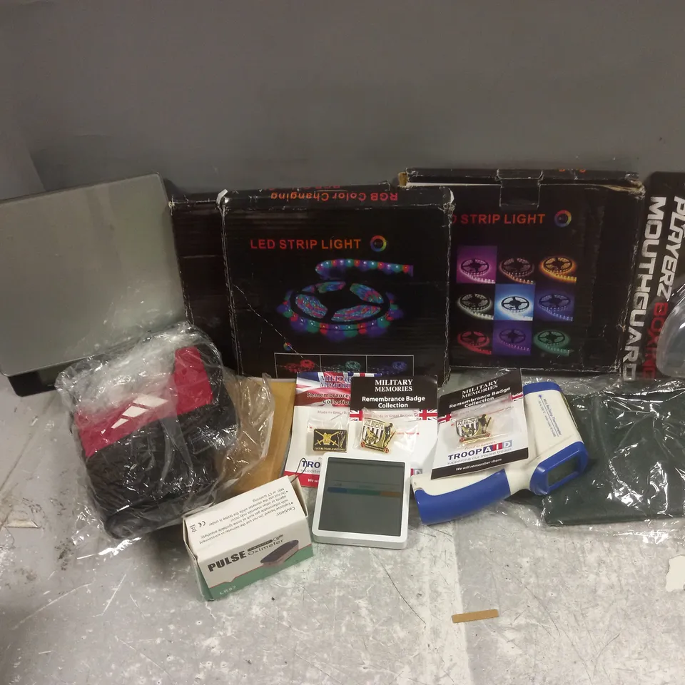 APPROXIMATELY 15 ASSORTED ITEMS TO INCLUDE PULSE OXIMETER, PLAYERZ BOXING MOUTH GUARD, LED STRIP LIGHT, DIGITAL SCALE