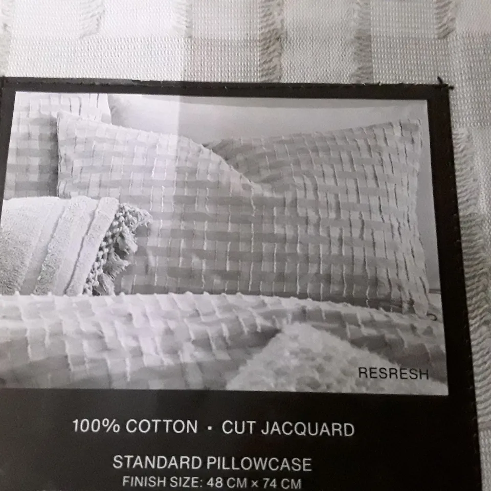 BAGGED REFRESH 100% COTTON PILLOWCASE 