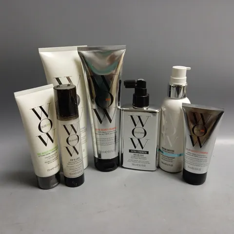 APPROXIMATELY 7 ASSORTED COLOR WOW HAIRCARE PRODUCTS TO INCLUDE DREAM COCKTAIL COCONUT INFUSED LEAVE-IN TREATMENT, COLOR SECURITY SHAMPOO, EXTRA STRENGTH DREAM COAT
