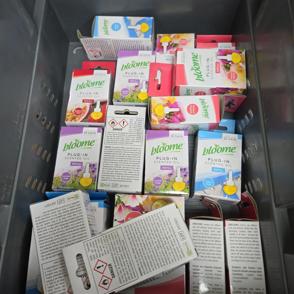 APPROXIMATELY 20 BLOOME PLUG IN SCENTED OILS AND REFILL ASSORTED FRAGRANCES