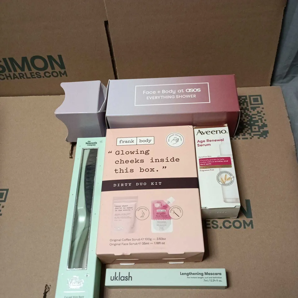 APPROXIMATELY 20 ASSORTED COSMETIC ITEMS TO INCLUDE ASOS EVERYTHING SHOWER, AVEENO AGE SERUM, FRANK BODY DIRTY DUO KIT, UK LASH ETC