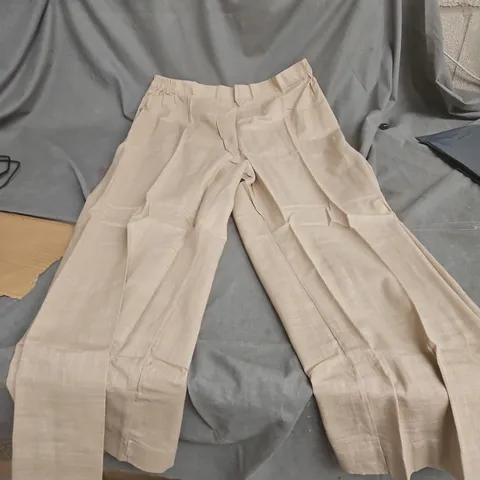 BEIGE WIDE-LEG TROUSERS SIZE 16