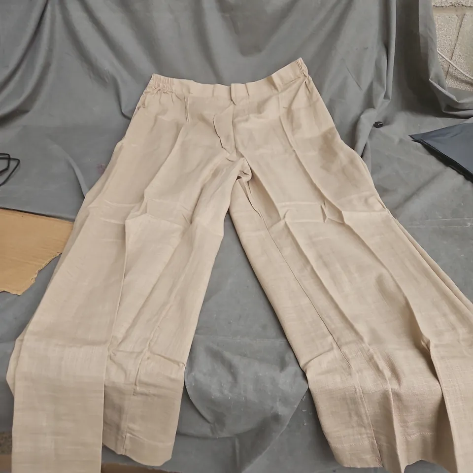 BEIGE WIDE-LEG TROUSERS SIZE 16
