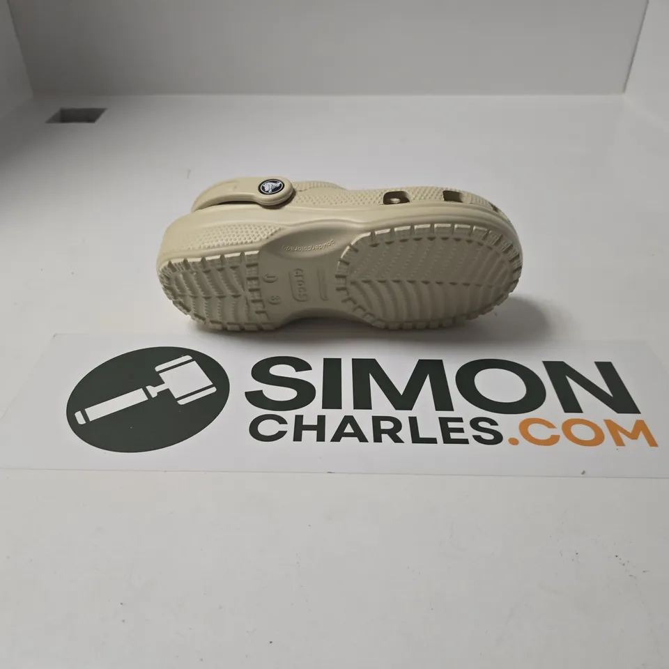 UNBOXED PAIR OF CROCS CLASSIC CLOGS IN BONE - UK J3