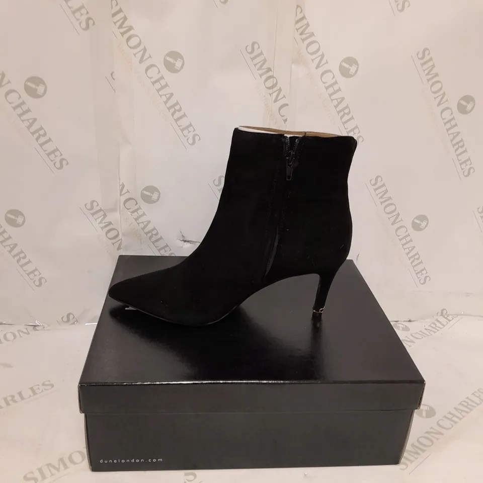 DUNNE LONDON BLACK SWEDE BOOTS SIZE 6