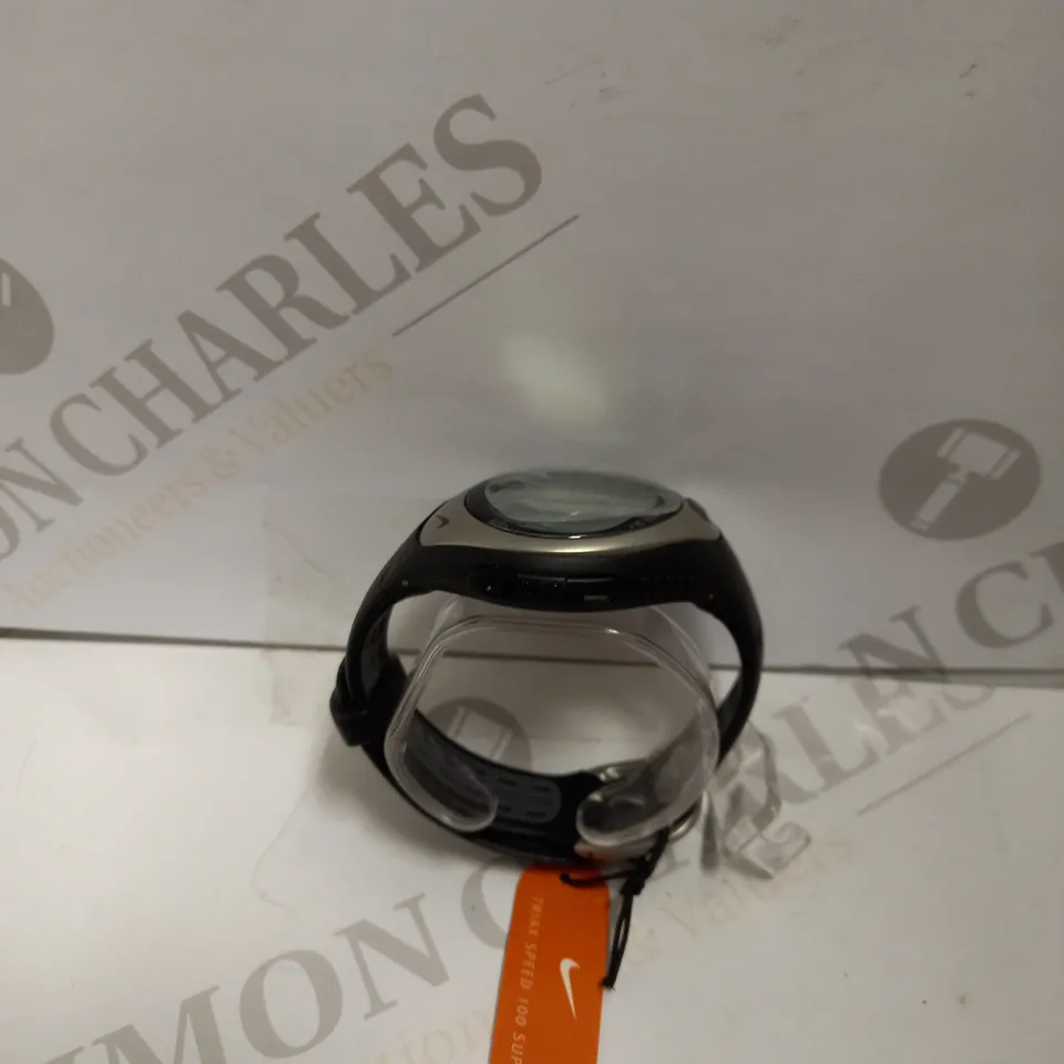 NIKE TRIAX SPEED 100 SUPER WR0085-001 SPORTS WATCH