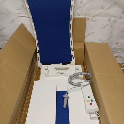 BELLAVITA CLASSIC BLUE BATH LIFT