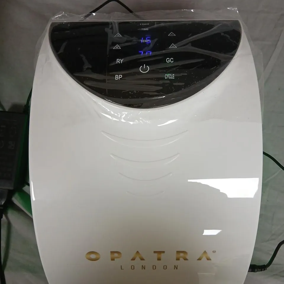 OPATRA LONDON LED LIGHT THERAPY FACIAL DEVICE – TWO-PIECE SET
