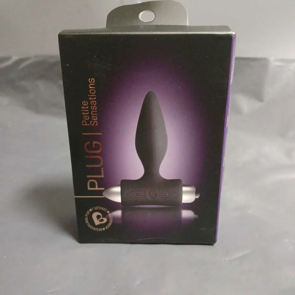 SEALED PETITE SENSATIONS PLUG