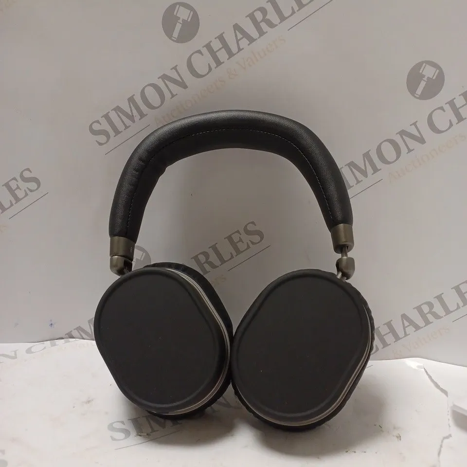 SET OF 2 KITSOUND IMMERSE 75 PORTABLE HEADPHONES 