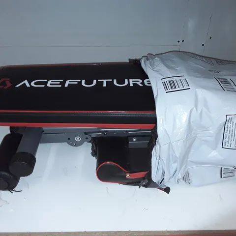 UNBOXED ACE FUTURE EXERCISE BENCH