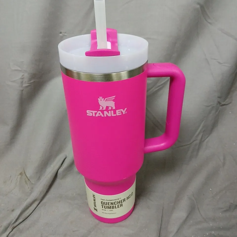 STANLEY THE FLOWSTATE QUENCHER H2.0 TUMBLER IN PINK (1.18L)