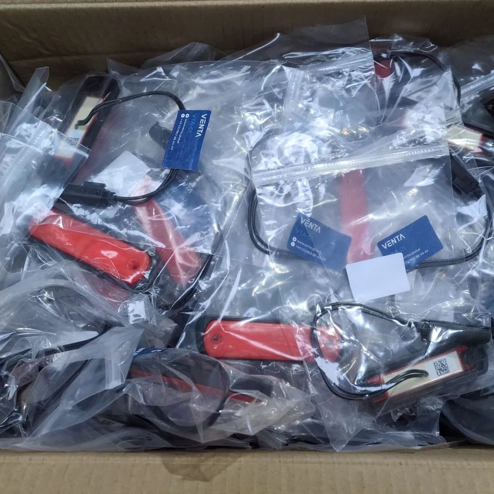 APPROXIMATELY 65 VTA-01 MARKER VEHICLE LIGHTS 