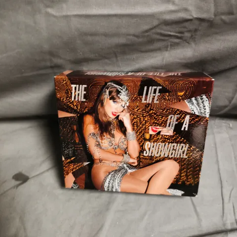 THE LIFE OF A SHOWGIRL – CD - TAYLOR SWIFT