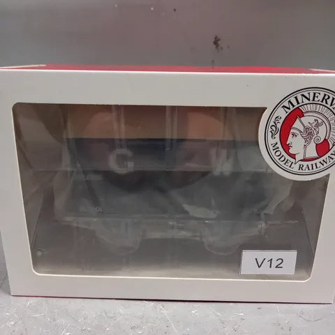 BOXED MINERVA V12 MODEL CARRIAGE