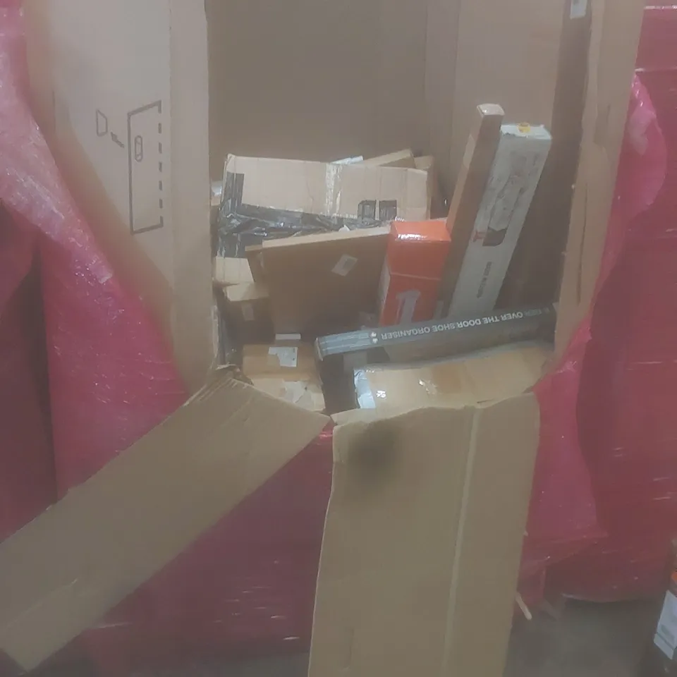 PALLET OF ASSORTED HOUSEHOLD GOODS AND PRODUCTS TO INCLUDE; SUITCASES, KITCHEN UTENSIL ORGANISER, SHOE RACK ETC 
