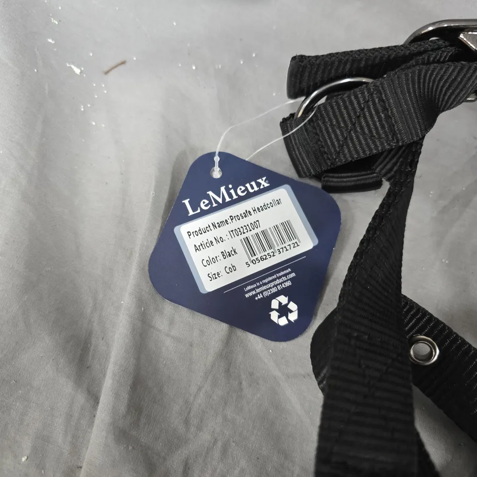 LE MIEUX PROSAFE HEADCOLLAR IN BLACK