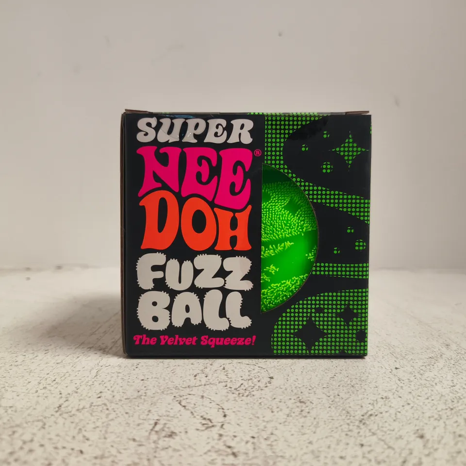 SUPER NEE DOH FUZZ BALL IN GREEN