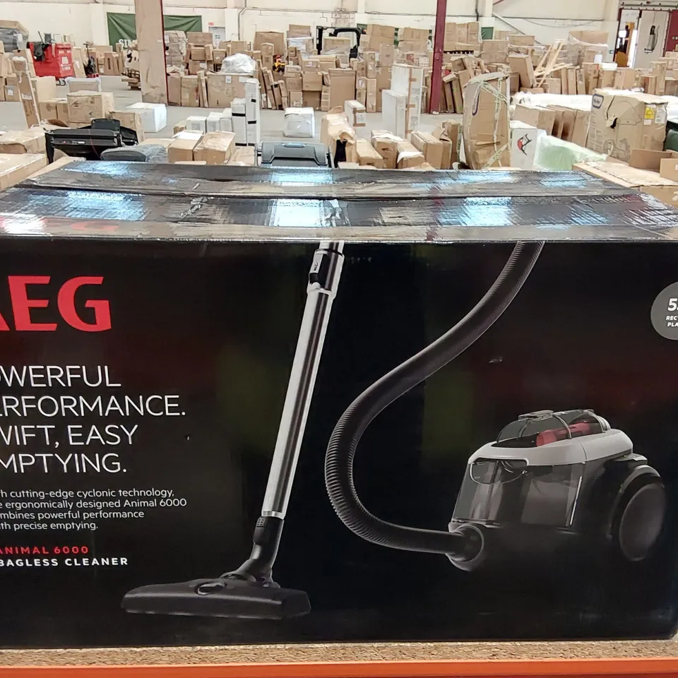 AEG ANIMAL AL61A4UG CYLINDER VACUUM CLEANER