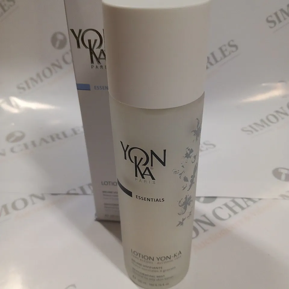 BOXED YONKA PARIS ESSENTIALS LOTION YON-KA INVIGORATING MIST