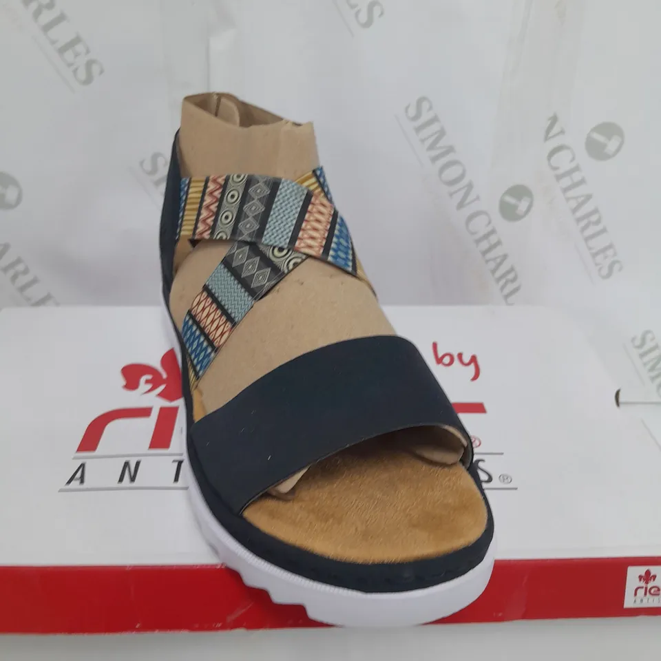 BOXED RIEKER ANTISTRESS SANDALS - SIZE 6.5