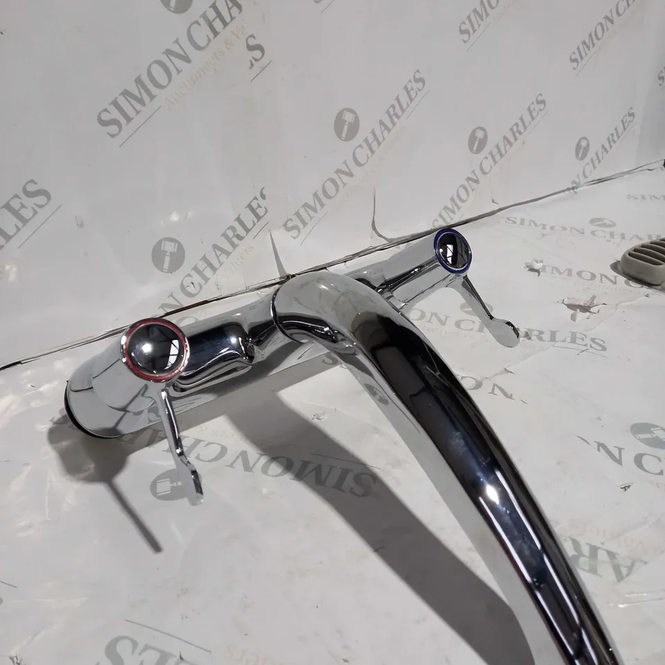KITCHEN SINK TAP FOR WATER 