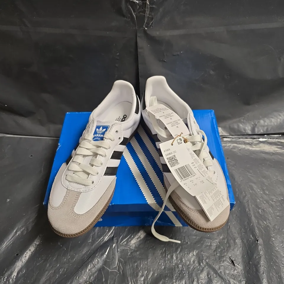 ADIDAS SAMBA OG TRAINERS – WHITE/BLACK, UK 4.5