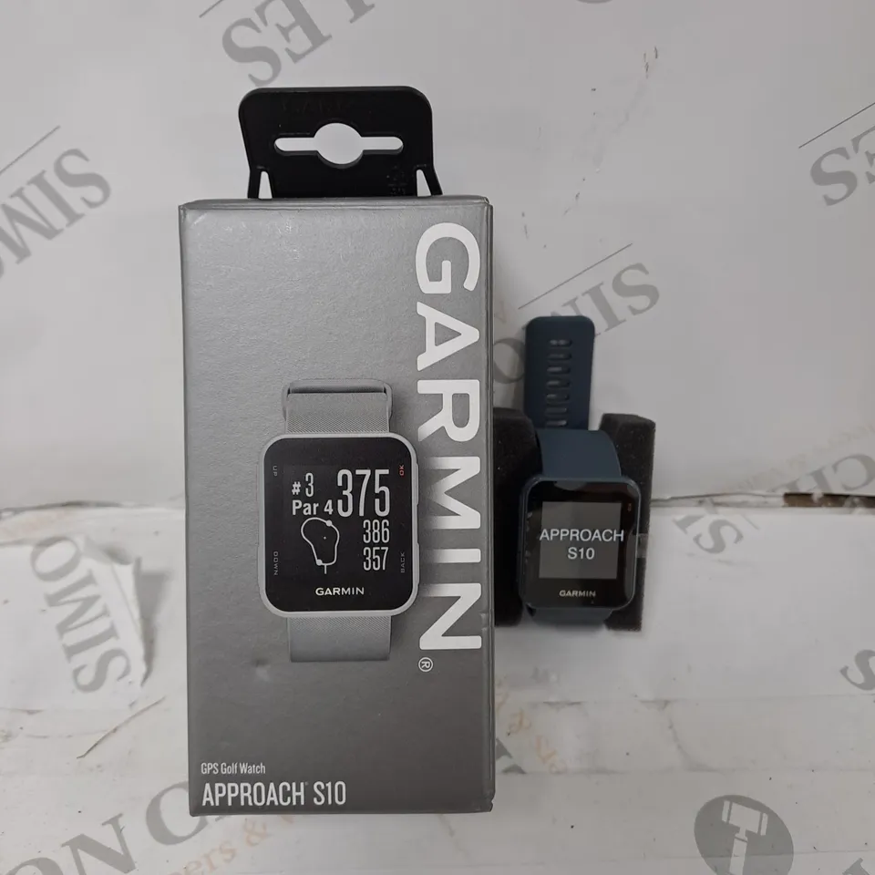 BOXED GARMIN APPROACH S10