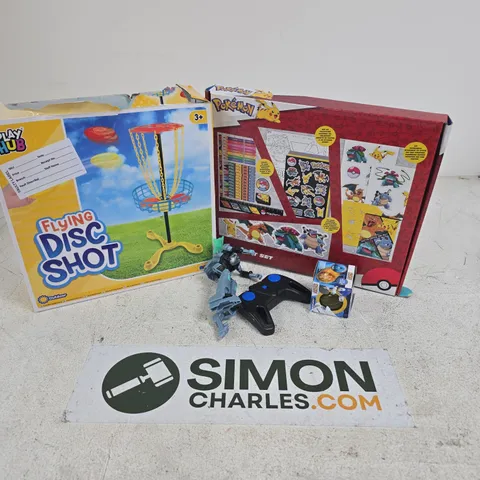 APPROXIMATELY 10 ASSORTED TOYS & GAMES PRODUCTS TO INCLUDE PLAYHUB DISC SHOT, POKEMON ART SET, SONIC LIGHT UP BALL, ETC