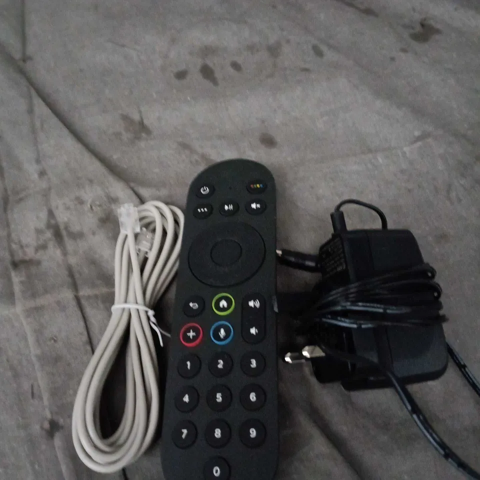 APPROXIMATELY 15 ASSORTED ELECTRICAL ITEMS TO INCLUDE SKY TV REMOTE, TELEPHONE CABLES AND POWER ADAPTERS
