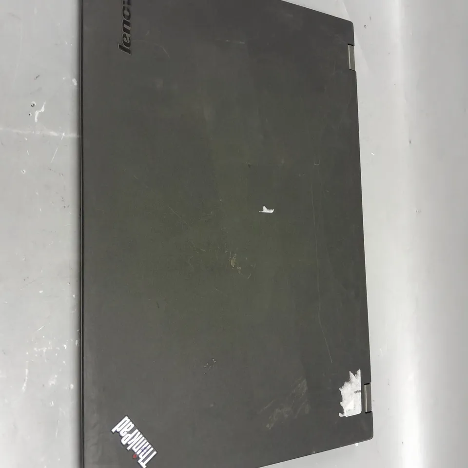 LENOVO THINKPAD R9039L8V