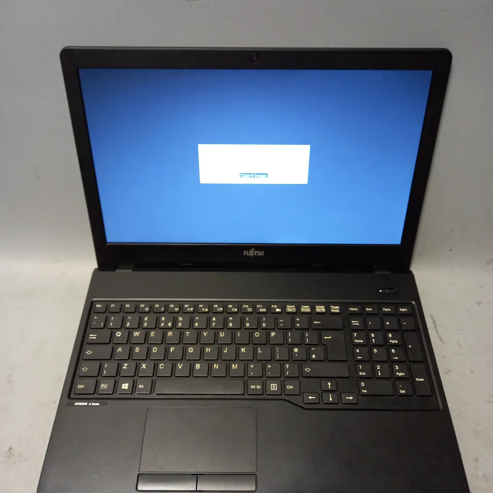 FUJITSU LIFEBOOK A555 LAPTOP IN BLACK