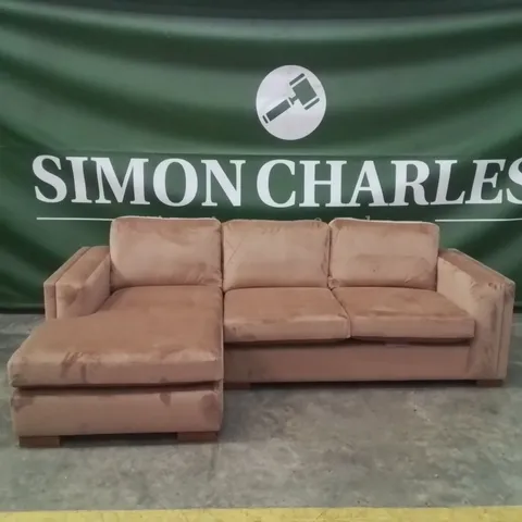 QUALITY DESIGNER EX SHOWROOM MAISON VELVET CORNER CHAISE SOFA - CAMEL