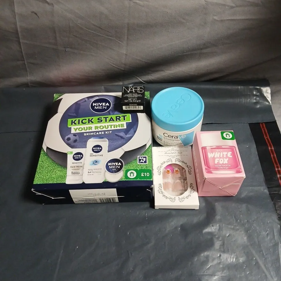 APPROXIMATELY 15 ASSORTED COSMETIC ITEMS TO INCLUDE NIVEA KIT, WHITE FOX EAU DE TOILETTE, CERA VE, NAIL COLLECTION ETC