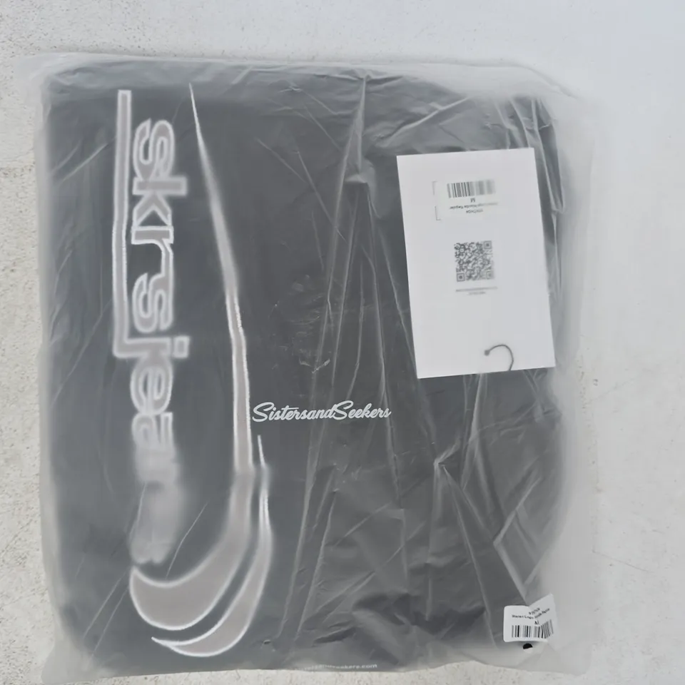 BAGGED SISTERS AND SEEKERS STATEN LOGO HOODIE REGULAR IN BLACK SIZE MEDIUM