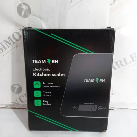 BOXED TEAM RH KITCHEN SCALES 