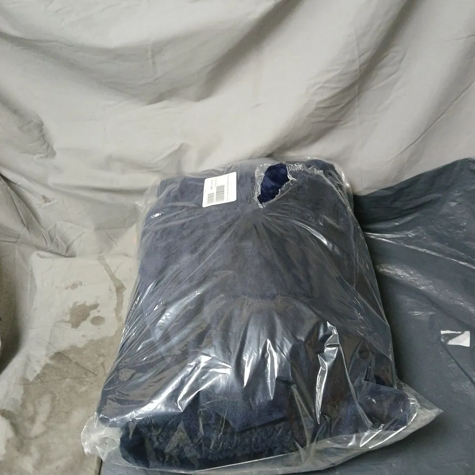 SARA BY SARA DAVIES SNUGGLY SHERPA HEATED THROW