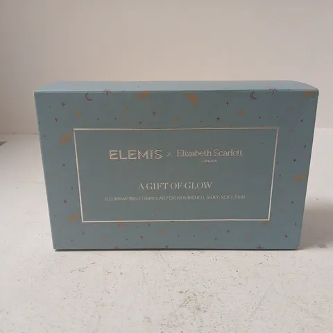 boxed ELEMIS X ELIZABETH SCARLETT GIFT OF GLOW SET – 5-PIECE SKINCARE GIFT BOX