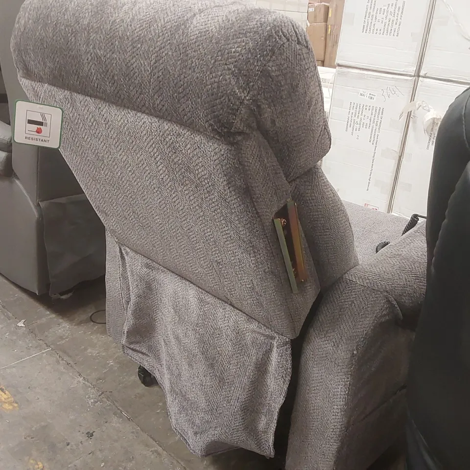 QUALITY DESIGNER FABRIC UPHOLSTERED ELECTRIC RECLINING ARMCHAIR