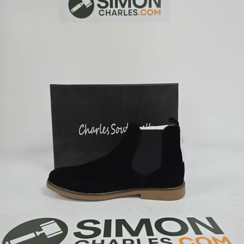CHARLES SOUTHWELL KANSAS CHELSEA BOOTS β BLACK, UK 8
