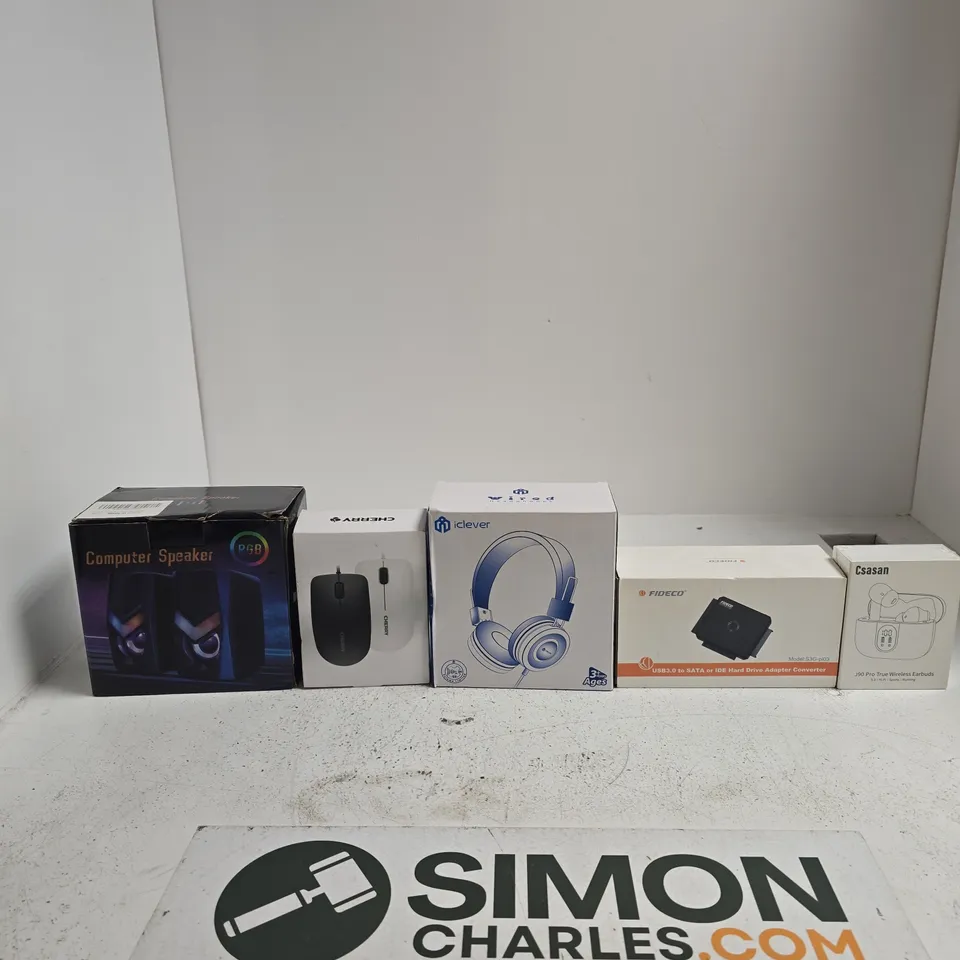 BOX OF APPROXIMATELY 10 ASSORTED ITEMS INCLUDING CSASAN J90 PRO TRUE WIRELESS EARBUDS, FIDECO USB3.0 TO SATA AND ICLEVER HEADPHONES