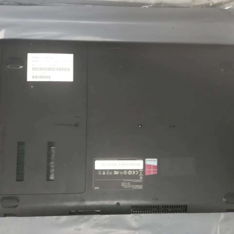SAMSUNG 370R4E/370R4V/370R5E/3570RE/370R5V 15 INCH	I3-3110M 2.40GHZ
